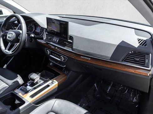 Certified 2023 Audi Q5 2.0T Premium w/ Convenience Package AWD/4WD image 24