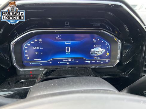 Used 2023 Chevrolet Silverado 1500 LT image 15