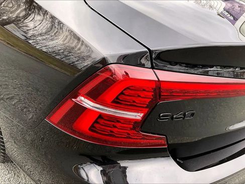 Certified 2023 Volvo S60 B5 Plus w/ Climate Package image 23