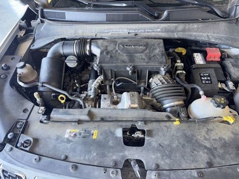 Certified 2024 Jeep Compass Latitude image 35