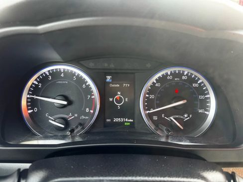 Used 2017 Toyota Highlander XLE image 12