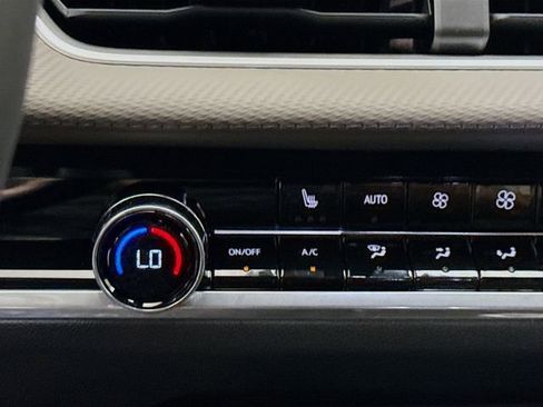 New 2026 Chevrolet Equinox LT AWD/4WD image 22