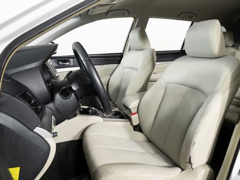 Used 2012 Subaru Outback 2.5i Premium w/ All-Weather Pkg image 16