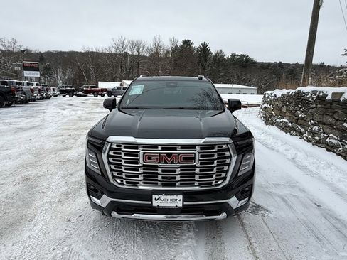 Used 2025 GMC Yukon Denali image 4
