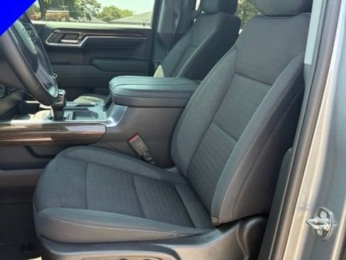 Used 2024 Chevrolet Silverado 1500 LT Trail Boss w/ Convenience Package II AWD/4WD image 13