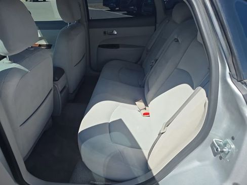 Used 2009 Buick LaCrosse CX image 17