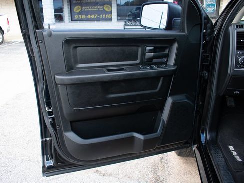 Used 2013 RAM 1500 Express image 11