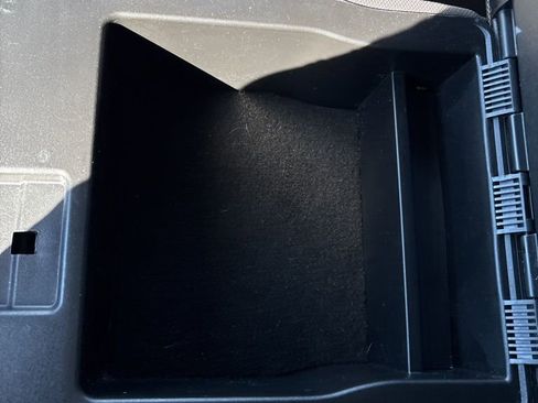 Used 2018 Ford F150 XLT image 17