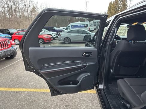 Used 2024 Dodge Durango R/T w/ Blacktop Package image 31