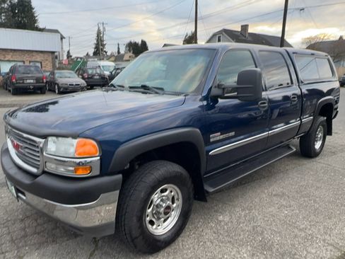 Used 2002 GMC Sierra 2500 2WD Crew Cab HD image 1