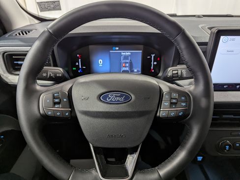 Used 2025 Ford Maverick XLT w/ XLT Luxury Package AWD/4WD image 19