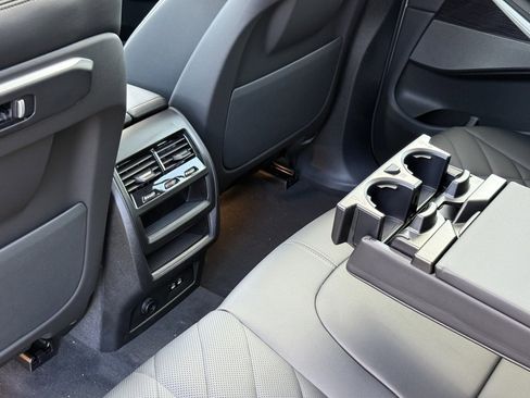 Used 2026 BMW X5 xDrive50e w/ M Sport Package image 17