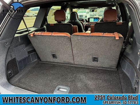 New 2026 Lincoln Aviator Reserve image 9