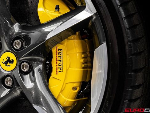 Used 2025 Ferrari Purosangue AWD/4WD image 29