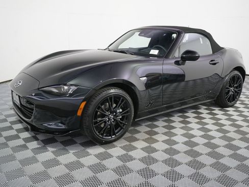 New 2026 MAZDA MX-5 Miata Club RWD image 2