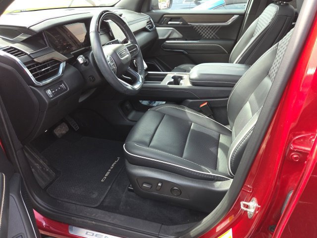 Used 2024 GMC Acadia Denali AWD/4WD image 24