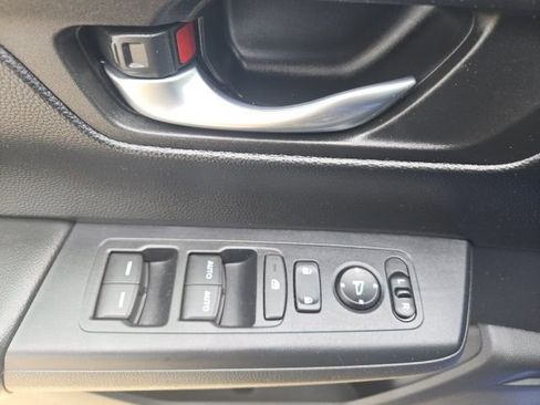 Used 2023 Honda CR-V EX image 14