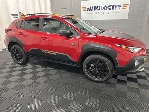 Used 2024 Subaru Crosstrek 2.5i Wilderness image 2
