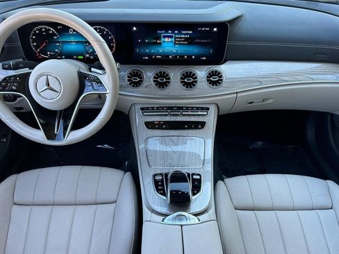 Used 2023 Mercedes-Benz E 450 4MATIC Cabriolet image 15