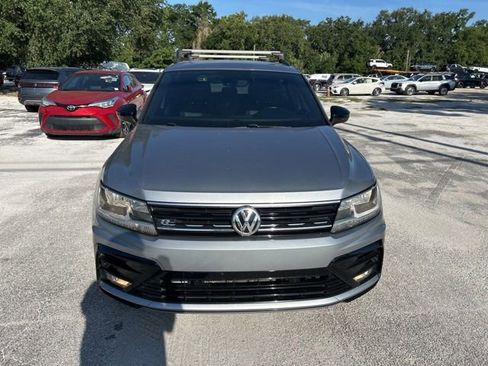 Used 2021 Volkswagen Tiguan SE R-Line FWD image 17