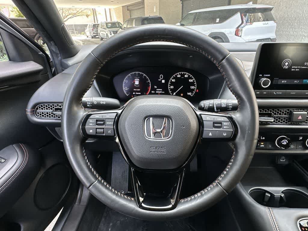 Used 2025 Honda HR-V Sport image 15