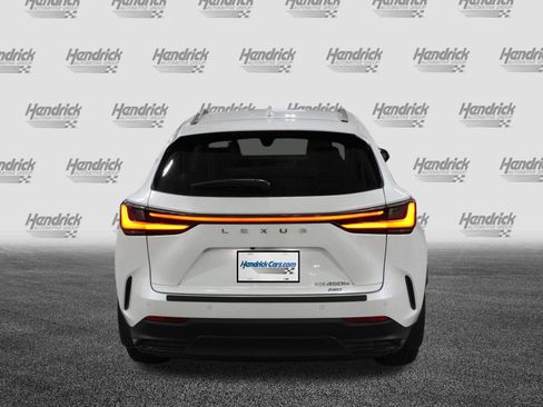 Used 2025 Lexus NX 450h+ AWD w/ Luxury Package image 8