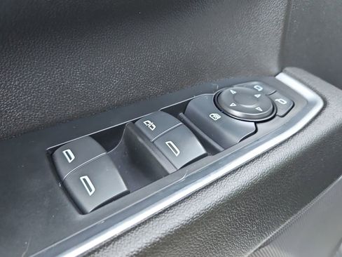 Used 2024 Chevrolet Silverado 2500 LT image 33