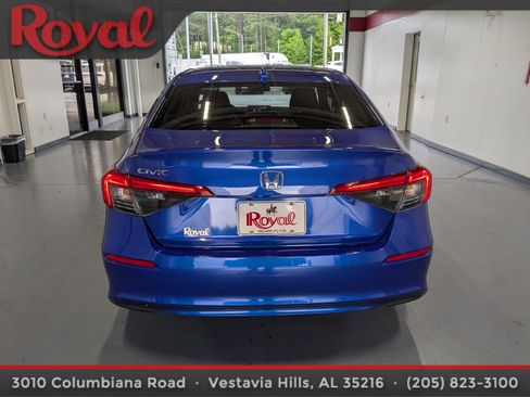 Used 2024 Honda Civic LX image 3