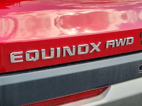 Certified 2026 Chevrolet Equinox LT AWD/4WD image 29