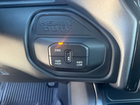 New 2026 RAM 2500 Big Horn AWD/4WD image 20