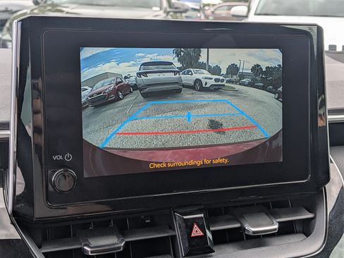 Used 2025 Toyota Corolla SE FWD image 31