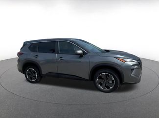 Used 2025 Nissan Rogue SV video 2