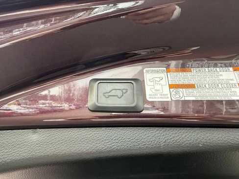 Certified 2017 Toyota RAV4 XLE w/ All Weather Liner Package image 30