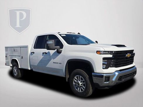 New 2026 Chevrolet Silverado 2500 W/T w/ WT Convenience Package image 2