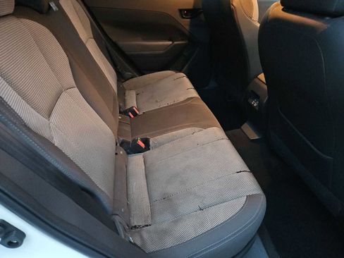 Used 2024 Subaru Crosstrek 2.0i Premium image 21