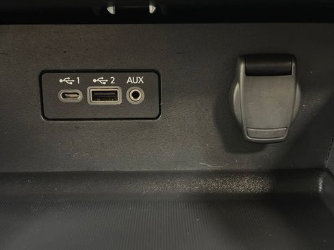 Used 2019 Nissan Altima 2.5 SR FWD image 39