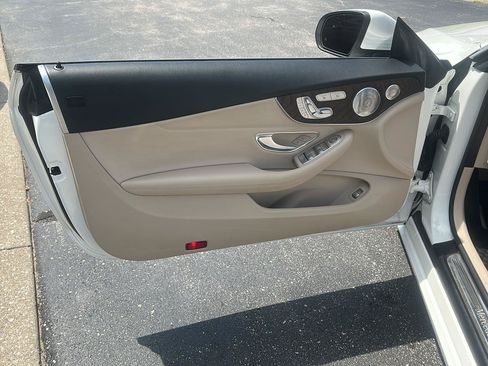 Used 2017 Mercedes-Benz C 300 4MATIC Cabriolet image 18