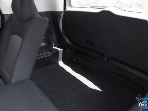 Used 2023 Kia Soul LX image 28