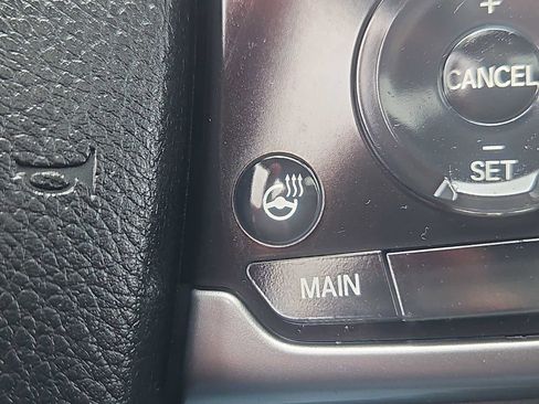 Certified 2020 Honda CR-V Touring image 21