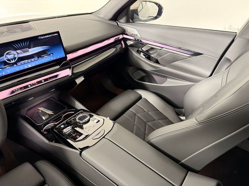 New 2026 BMW 530i w/ Executive Package image 24