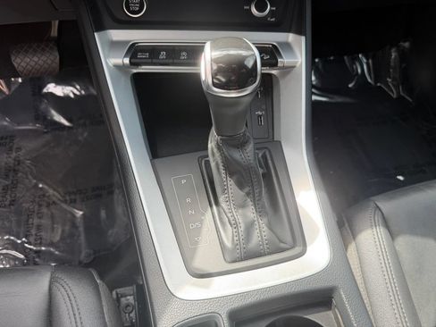 Used 2021 Audi Q3 2.0T Premium AWD/4WD image 29