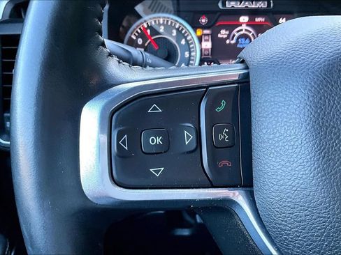 Used 2023 RAM 1500 Laramie AWD/4WD image 12