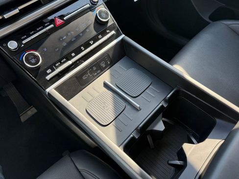 Used 2025 Hyundai Santa Fe SEL image 41