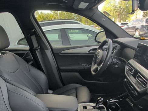 Used 2022 BMW X3 sDrive30i w/ M Sport Package image 4