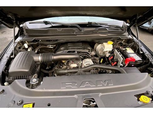 Used 2019 RAM 1500 Laramie image 10