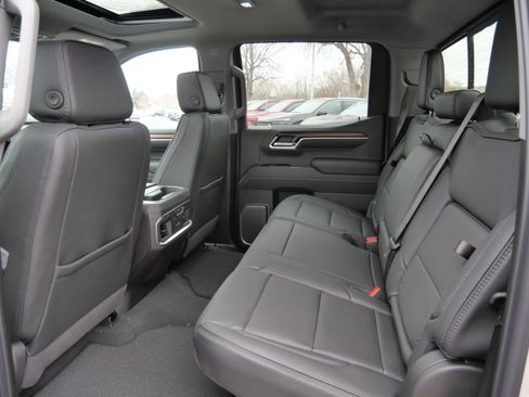 New 2026 GMC Sierra 1500 Denali w/ Denali Reserve Package image 4