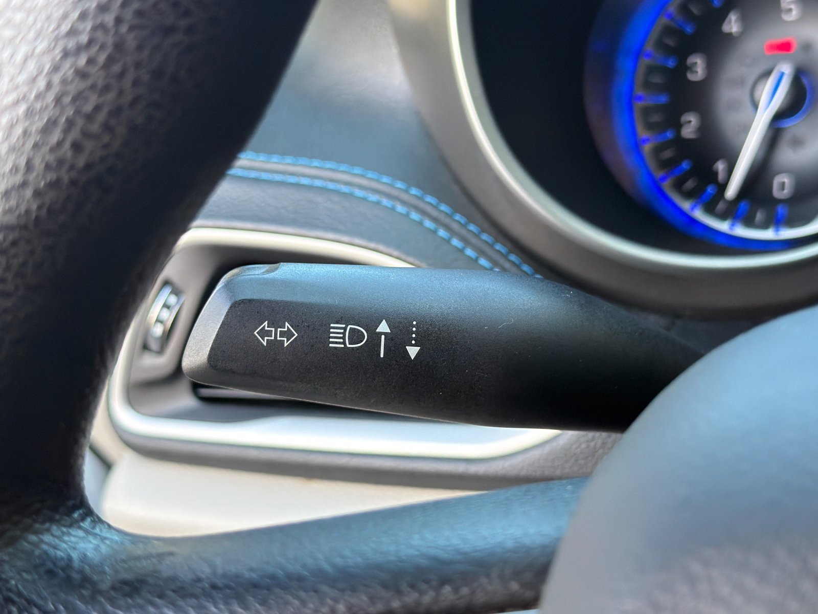 Used 2021 Chrysler Pacifica Touring FWD image 30