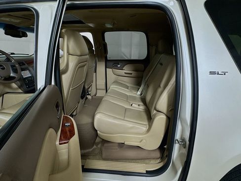 Used 2014 GMC Yukon XL SLT RWD image 22