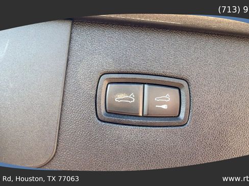 Used 2019 Porsche Cayenne S AWD/4WD image 33
