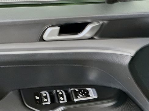 Used 2023 Kia K5 LXS image 15